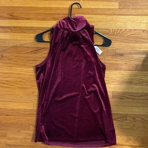 Antonio Melani top. Suede super chic